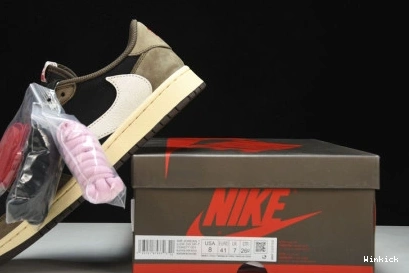 CQ4277-001 1 AIR LOW DARK TRAVIS MOCHA SCOTT JORDAN 0823